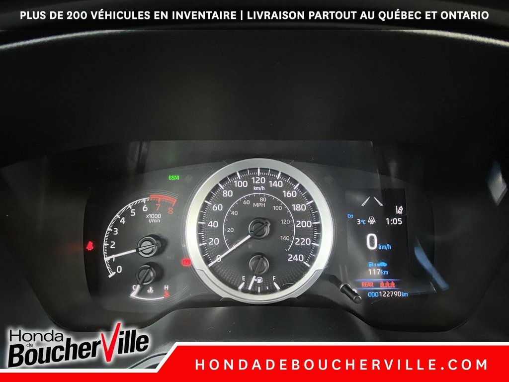 2020 Toyota Corolla LE in Terrebonne, Quebec - 23 - w1024h768px