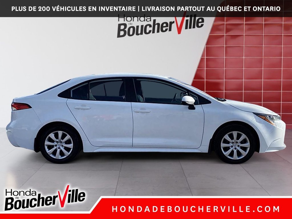 2020 Toyota Corolla LE in Terrebonne, Quebec - 5 - w1024h768px