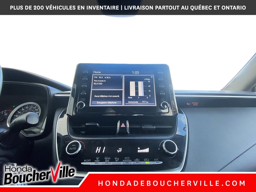 2020 Toyota Corolla LE in Terrebonne, Quebec - 25 - w1024h768px