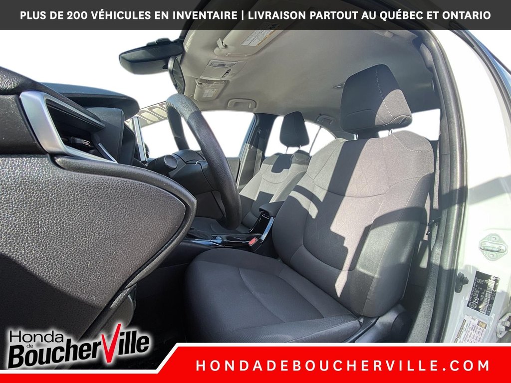 2020 Toyota Corolla LE in Terrebonne, Quebec - 17 - w1024h768px