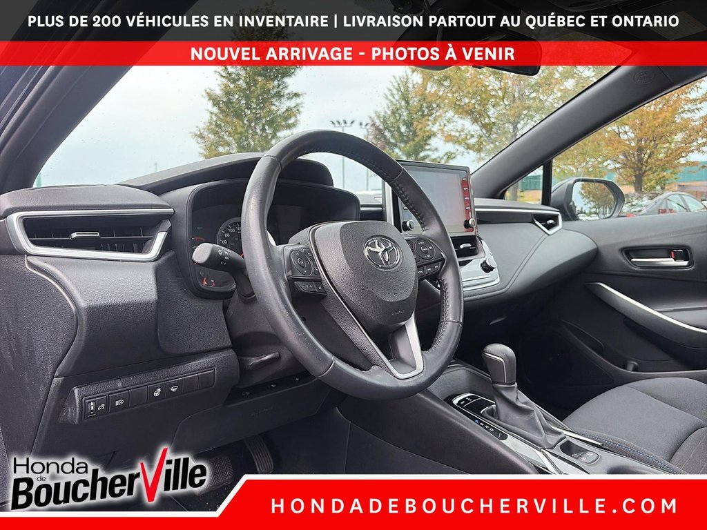 2020 Toyota Corolla SE in Terrebonne, Quebec - 23 - w1024h768px