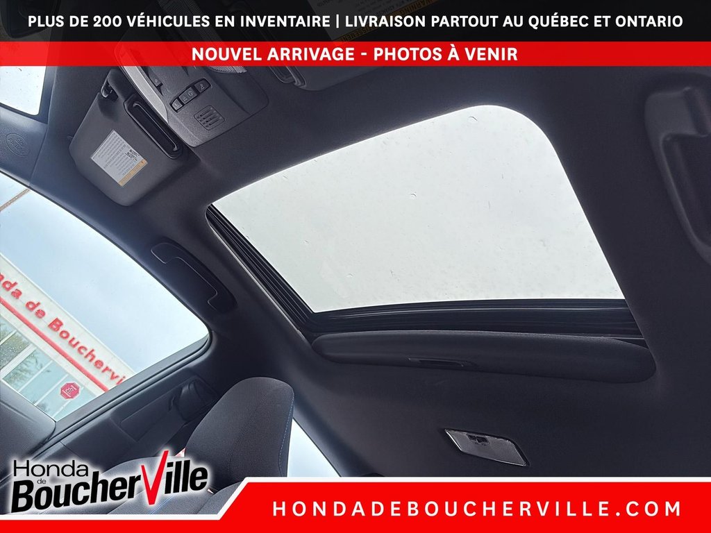 2020 Toyota Corolla SE in Terrebonne, Quebec - 27 - w1024h768px