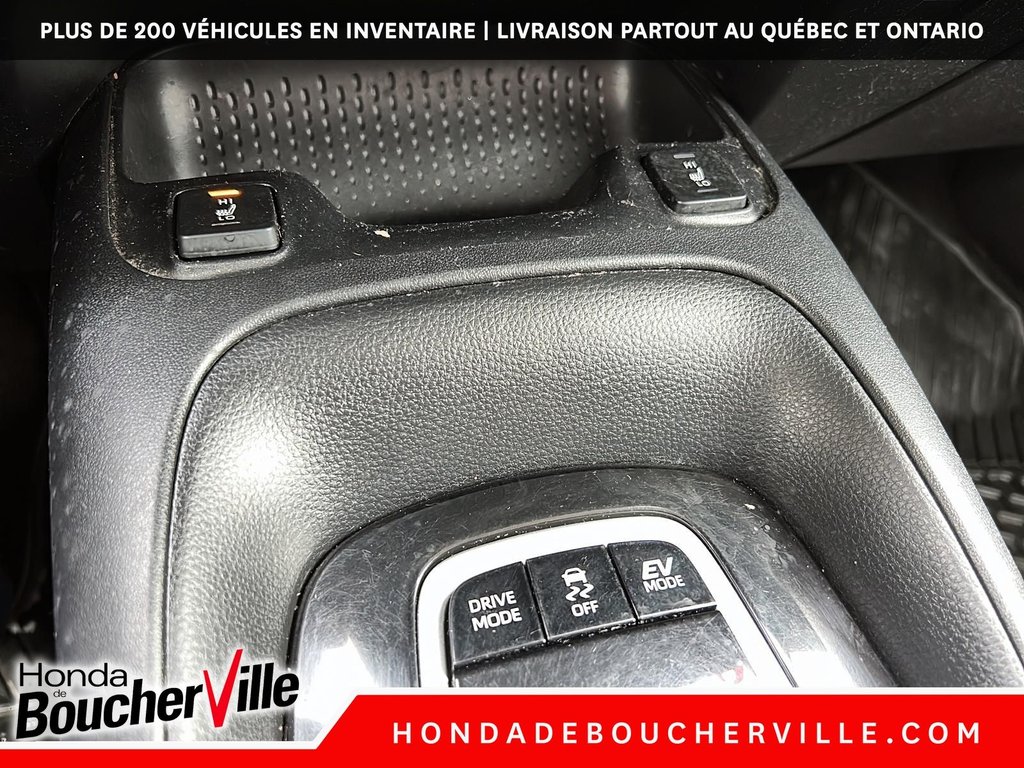 2021 Toyota Corolla Hybrid in Terrebonne, Quebec - 30 - w1024h768px