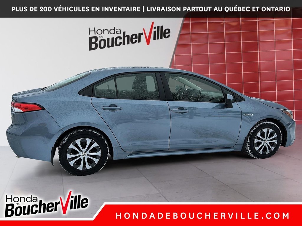 2021 Toyota Corolla Hybrid in Terrebonne, Quebec - 13 - w1024h768px