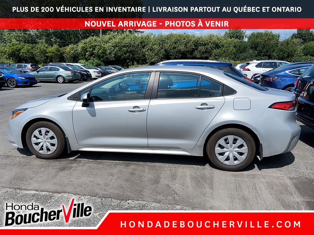 2022 Toyota Corolla LE in Terrebonne, Quebec - 4 - w1024h768px