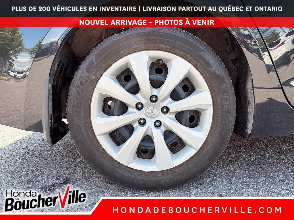 2022 Toyota Corolla LE in Terrebonne, Quebec - 15 - w1024h768px