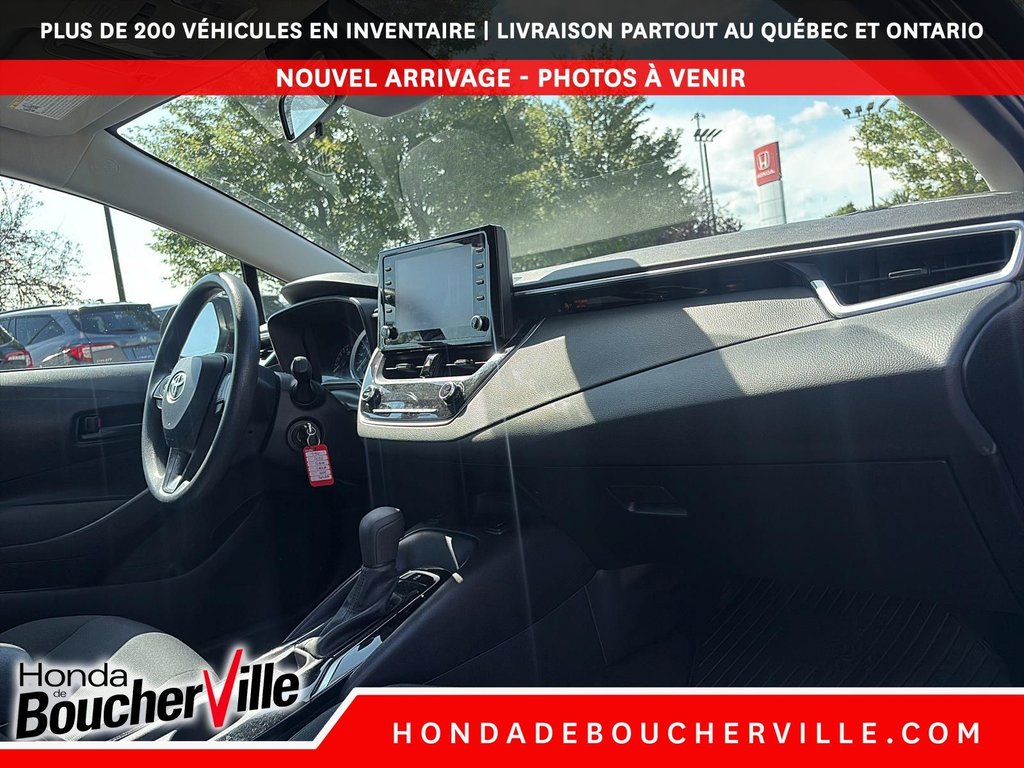 2022 Toyota Corolla LE in Terrebonne, Quebec - 29 - w1024h768px