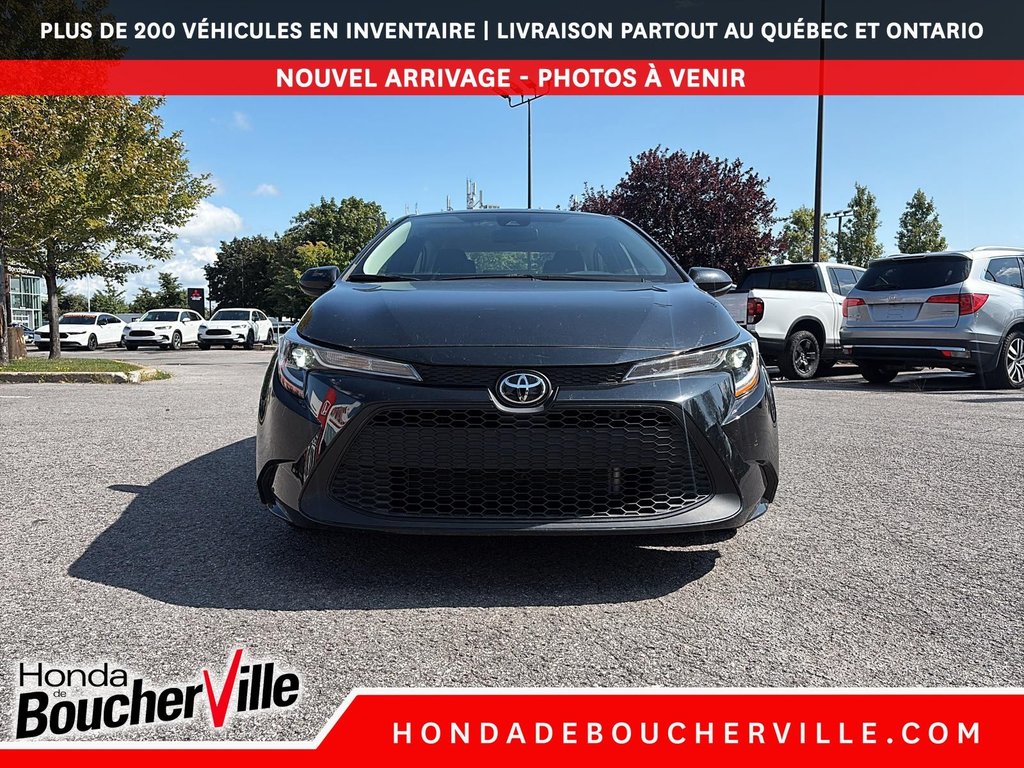 2022 Toyota Corolla LE in Terrebonne, Quebec - 13 - w1024h768px