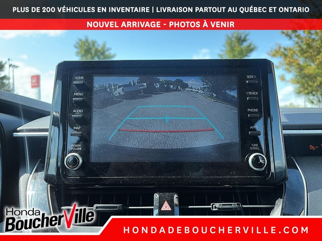 2022 Toyota Corolla LE in Terrebonne, Quebec - 27 - w1024h768px