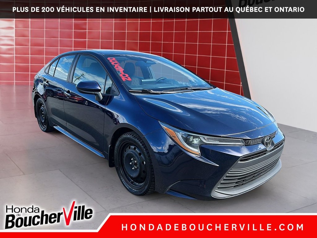 2023 Toyota Corolla LE in Terrebonne, Quebec - 11 - w1024h768px
