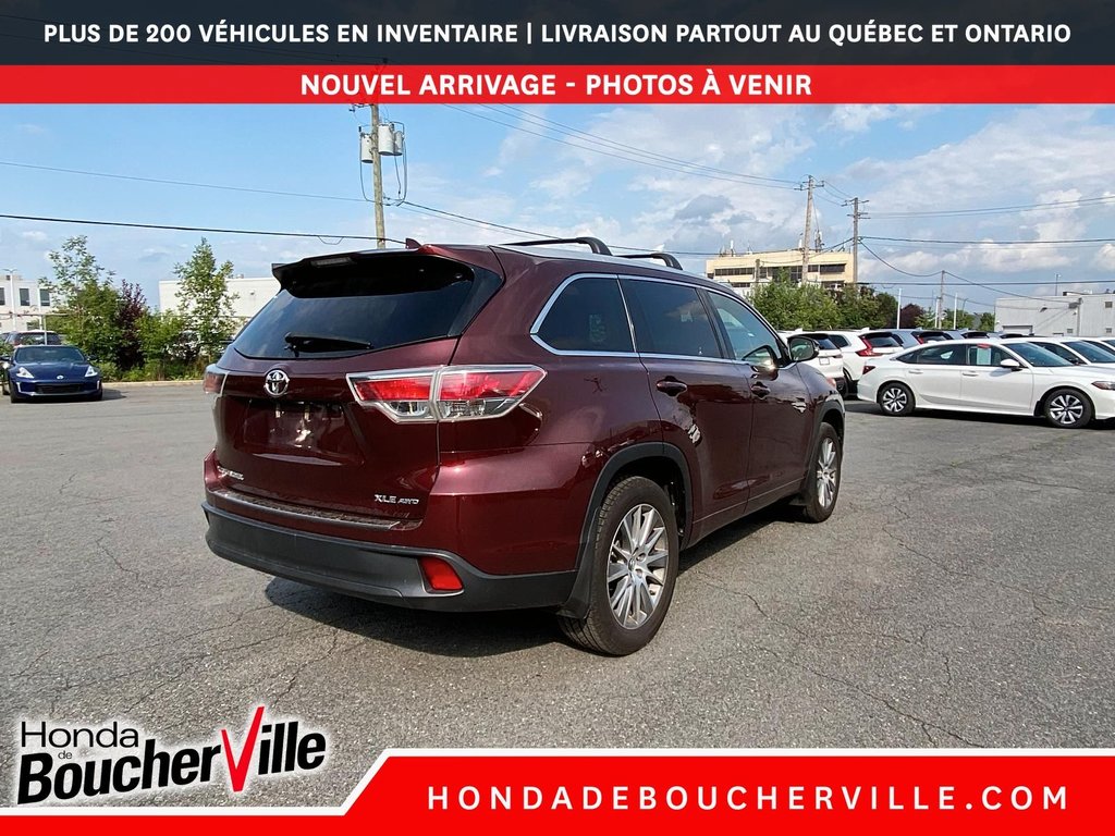 2016 Toyota Highlander XLE in Terrebonne, Quebec - 9 - w1024h768px