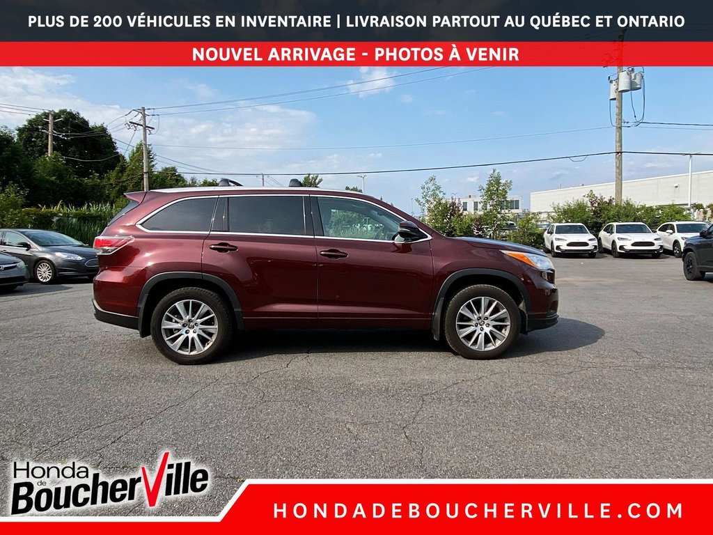 2016 Toyota Highlander XLE in Terrebonne, Quebec - 7 - w1024h768px