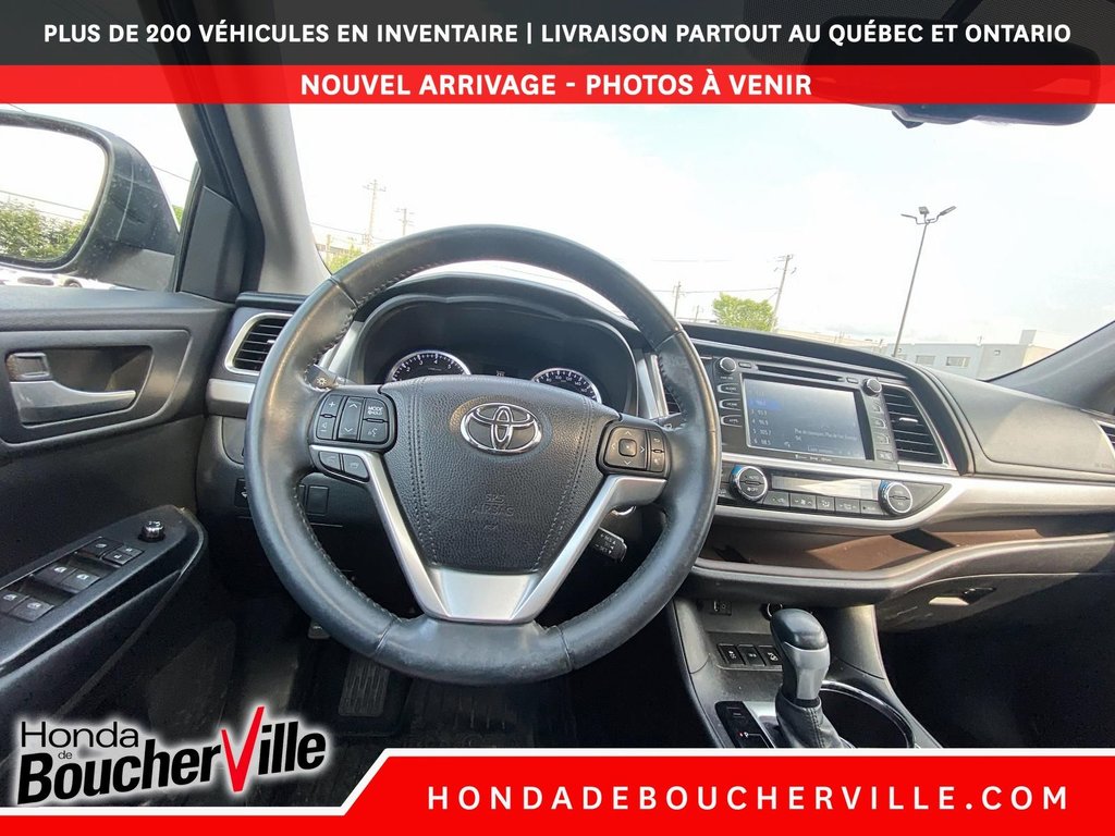 2016 Toyota Highlander XLE in Terrebonne, Quebec - 23 - w1024h768px