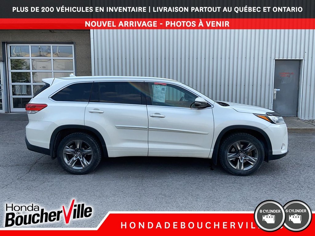 Toyota Highlander Limited 2017 à Terrebonne, Québec - 11 - w1024h768px