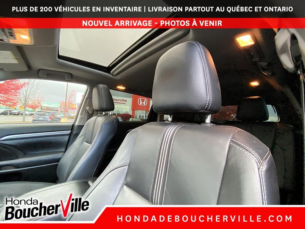 Toyota Highlander SE 2017 à Terrebonne, Québec - 17 - w1024h768px