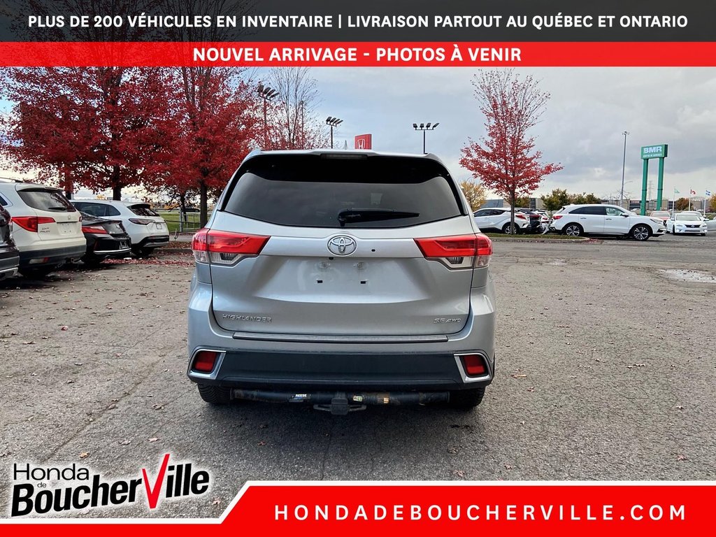 Toyota Highlander SE 2017 à Terrebonne, Québec - 9 - w1024h768px