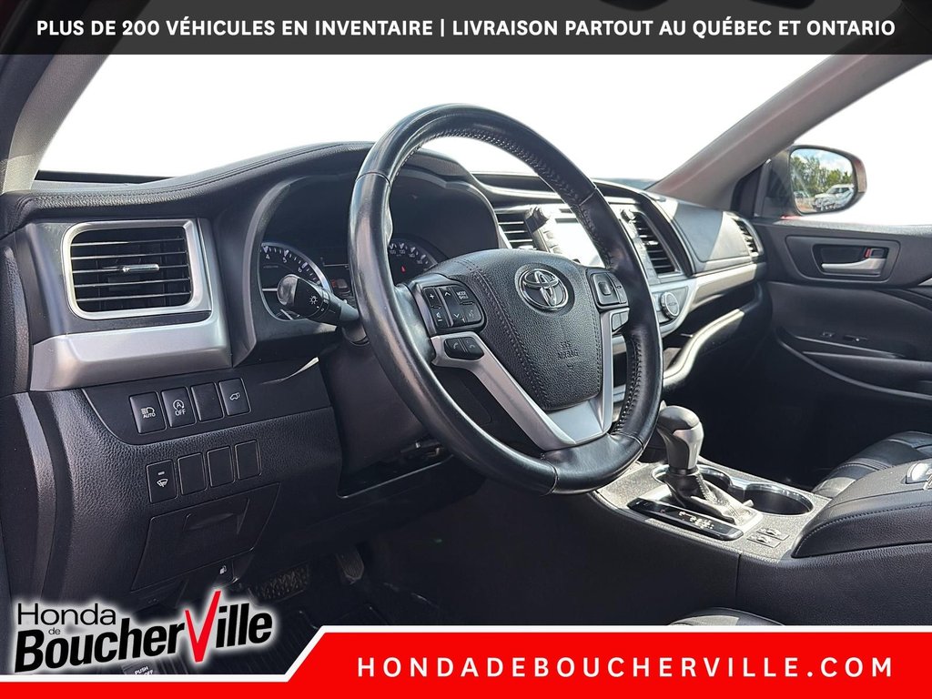 Toyota Highlander XLE 2017 à Terrebonne, Québec - 23 - w1024h768px