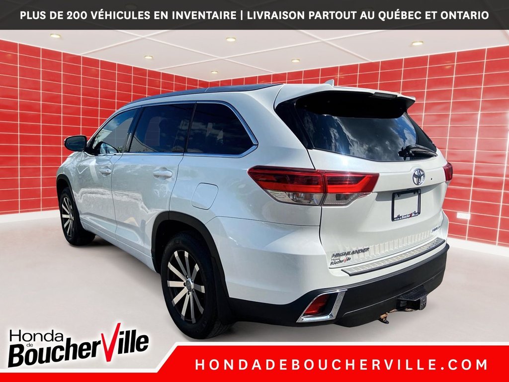 Toyota Highlander XLE 2018 à Terrebonne, Québec - 13 - w1024h768px