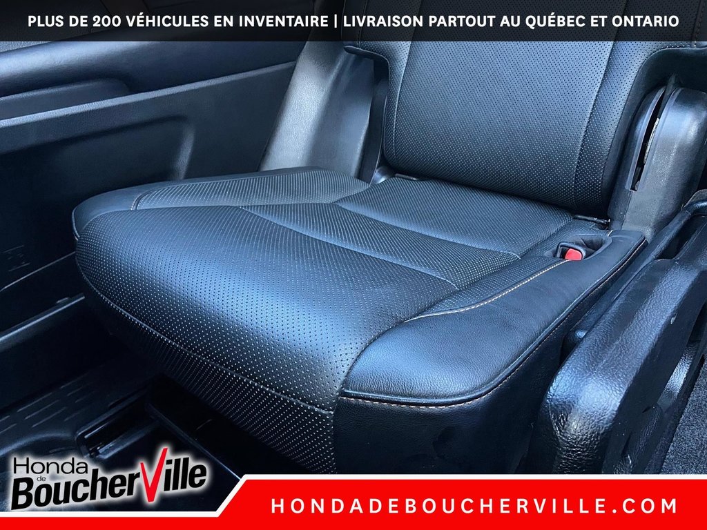 Toyota Highlander Limited 2018 à Terrebonne, Québec - 32 - w1024h768px