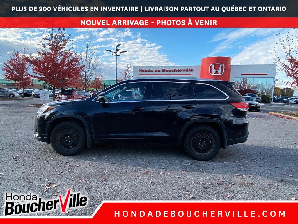 2018 Toyota Highlander XLE in Terrebonne, Quebec - 13 - w1024h768px
