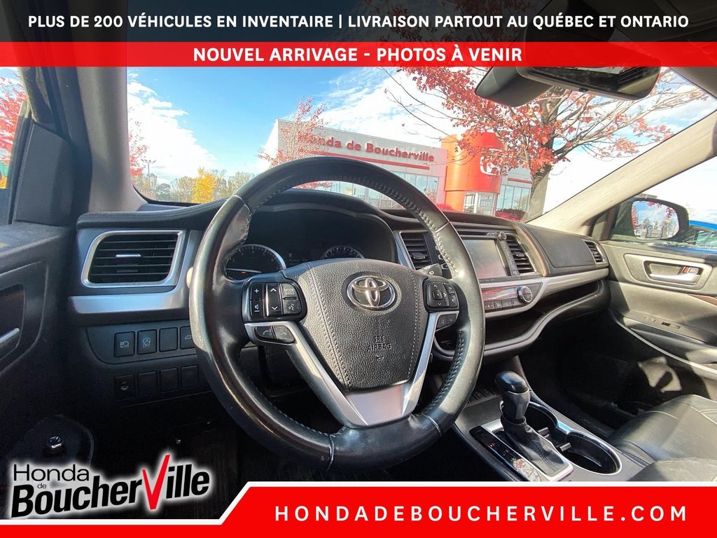 2018 Toyota Highlander XLE in Terrebonne, Quebec - 25 - w1024h768px