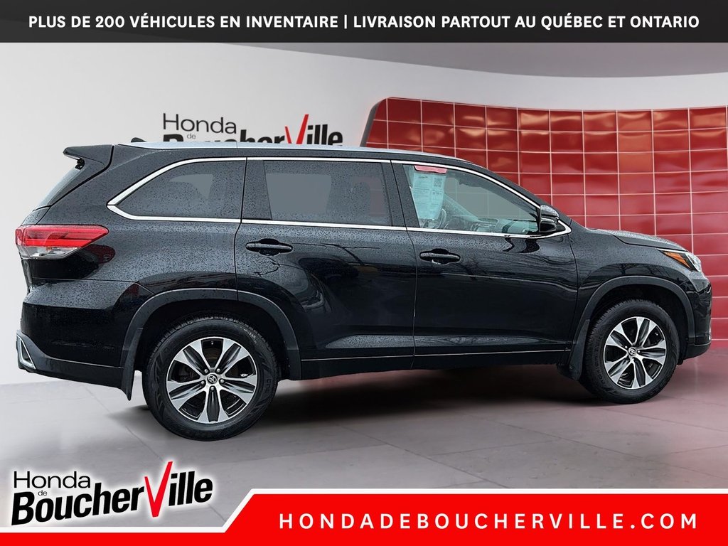 Toyota Highlander XLE 2018 à Terrebonne, Québec - 11 - w1024h768px