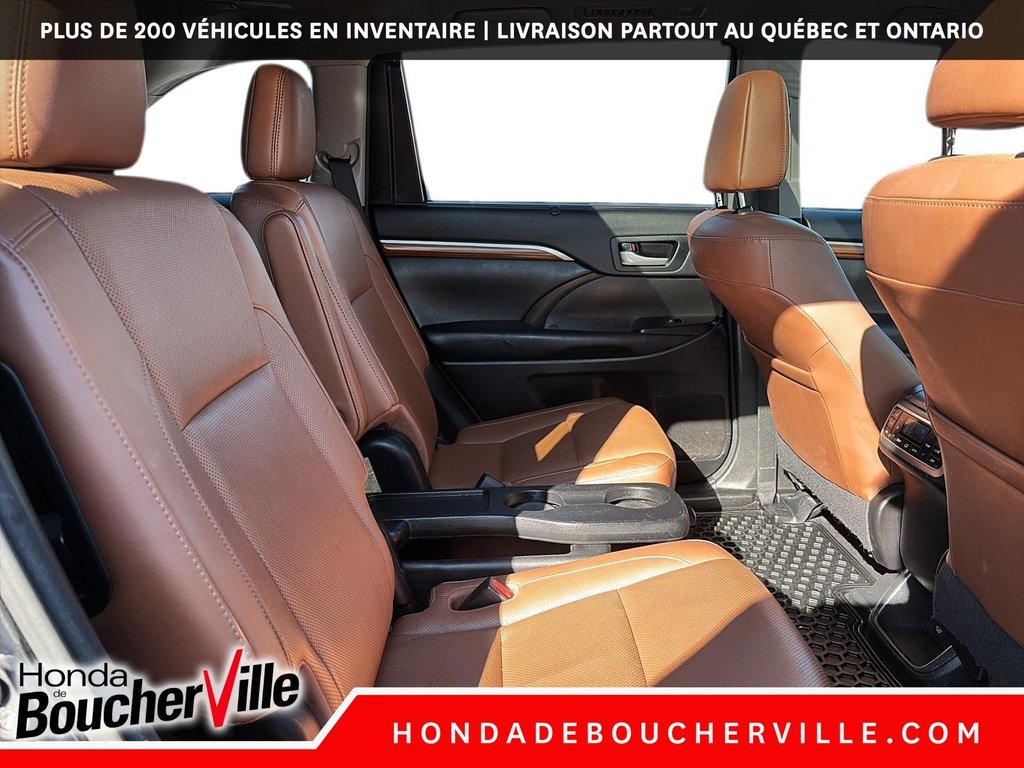 2018 Toyota Highlander Limited in Terrebonne, Quebec - 17 - w1024h768px