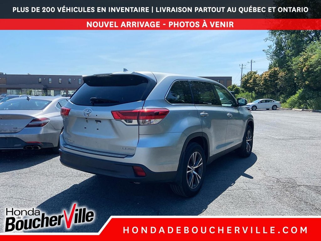 2019 Toyota Highlander LE in Terrebonne, Quebec - 9 - w1024h768px