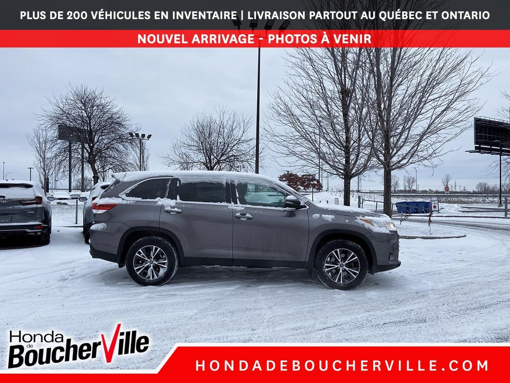 2019 Toyota Highlander LE in Terrebonne, Quebec - 5 - w1024h768px