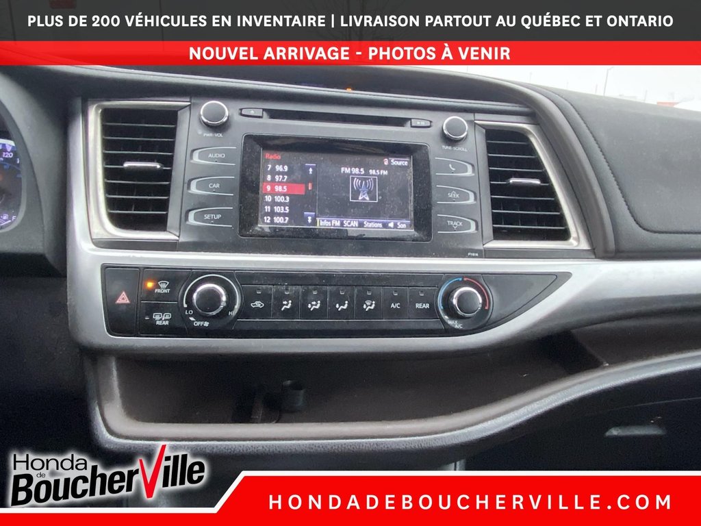 2019 Toyota Highlander LE in Terrebonne, Quebec - 26 - w1024h768px