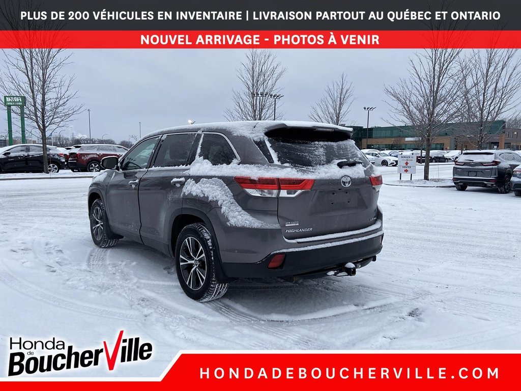 2019 Toyota Highlander LE in Terrebonne, Quebec - 11 - w1024h768px