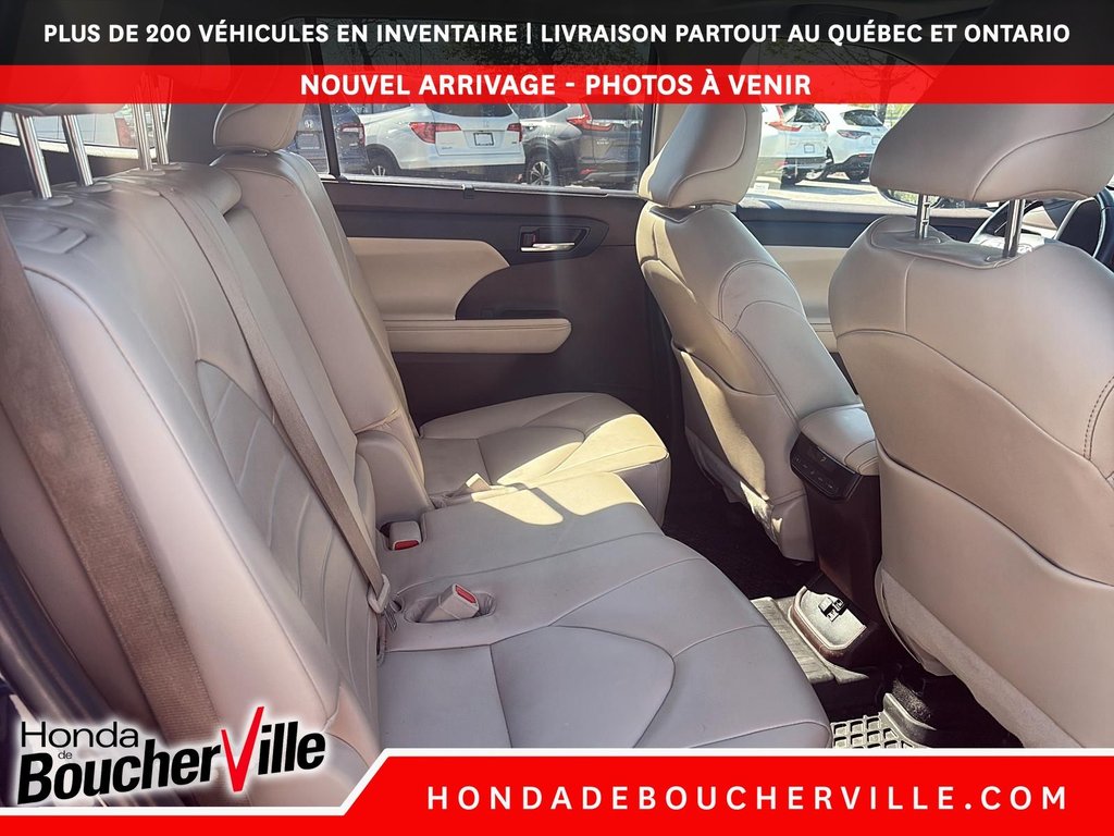 Toyota Highlander XLE 2021 à Terrebonne, Québec - 17 - w1024h768px