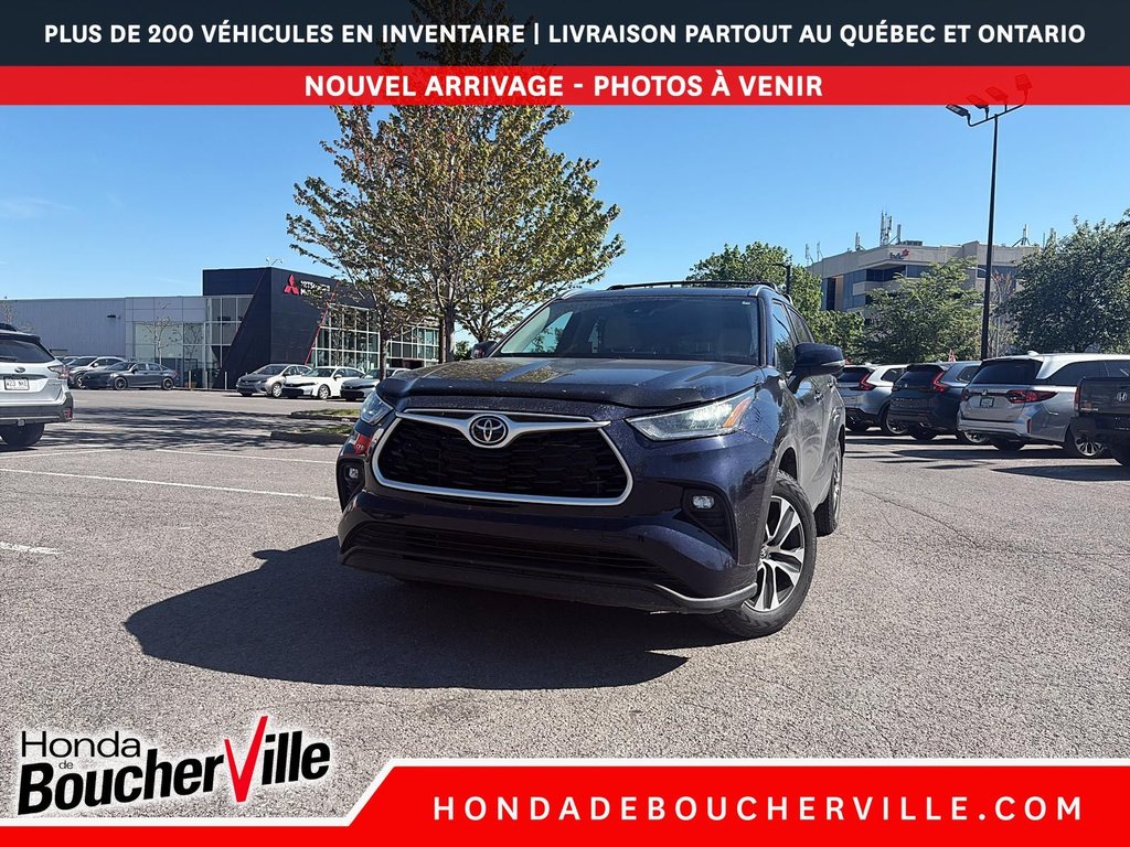 Toyota Highlander XLE 2021 à Terrebonne, Québec - 2 - w1024h768px