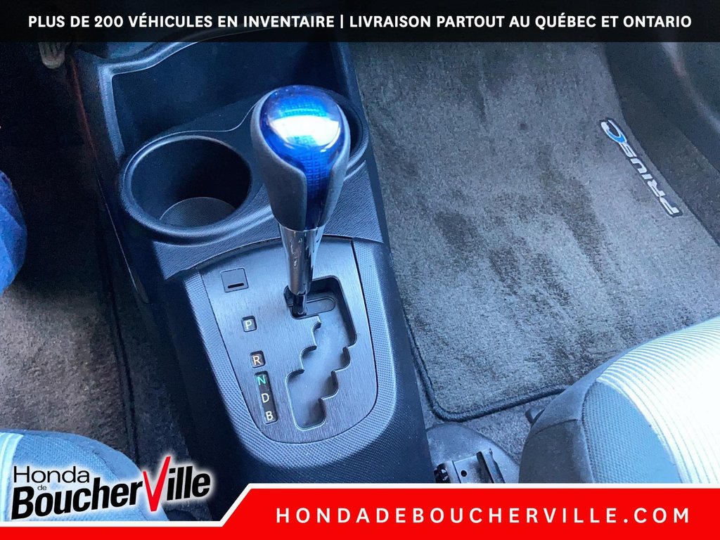 Toyota Prius C BASE 2015 à Terrebonne, Québec - 25 - w1024h768px