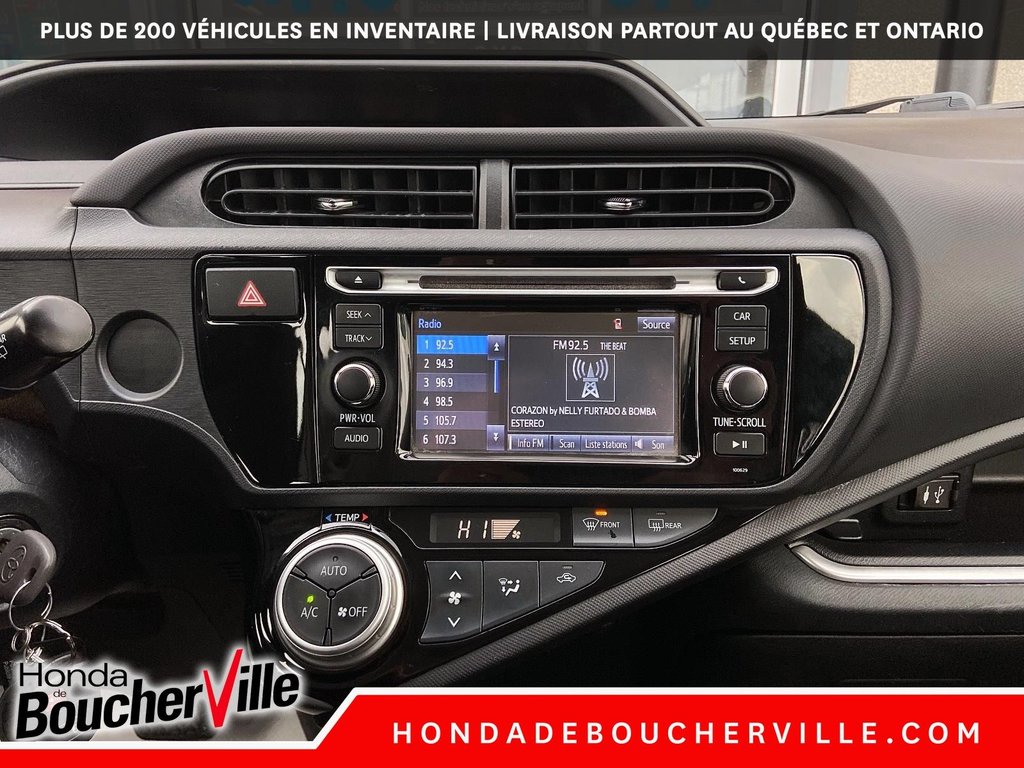 2016 Toyota Prius C in Terrebonne, Quebec - 23 - w1024h768px