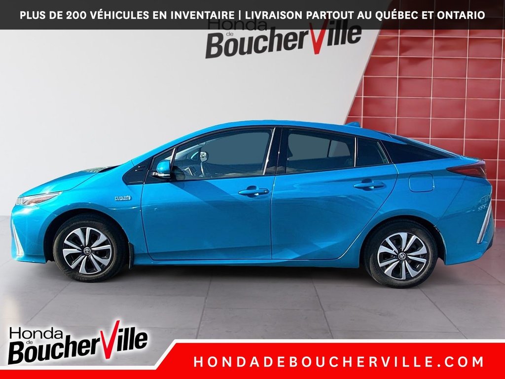 2018 Toyota PRIUS PRIME in Terrebonne, Quebec - 15 - w1024h768px