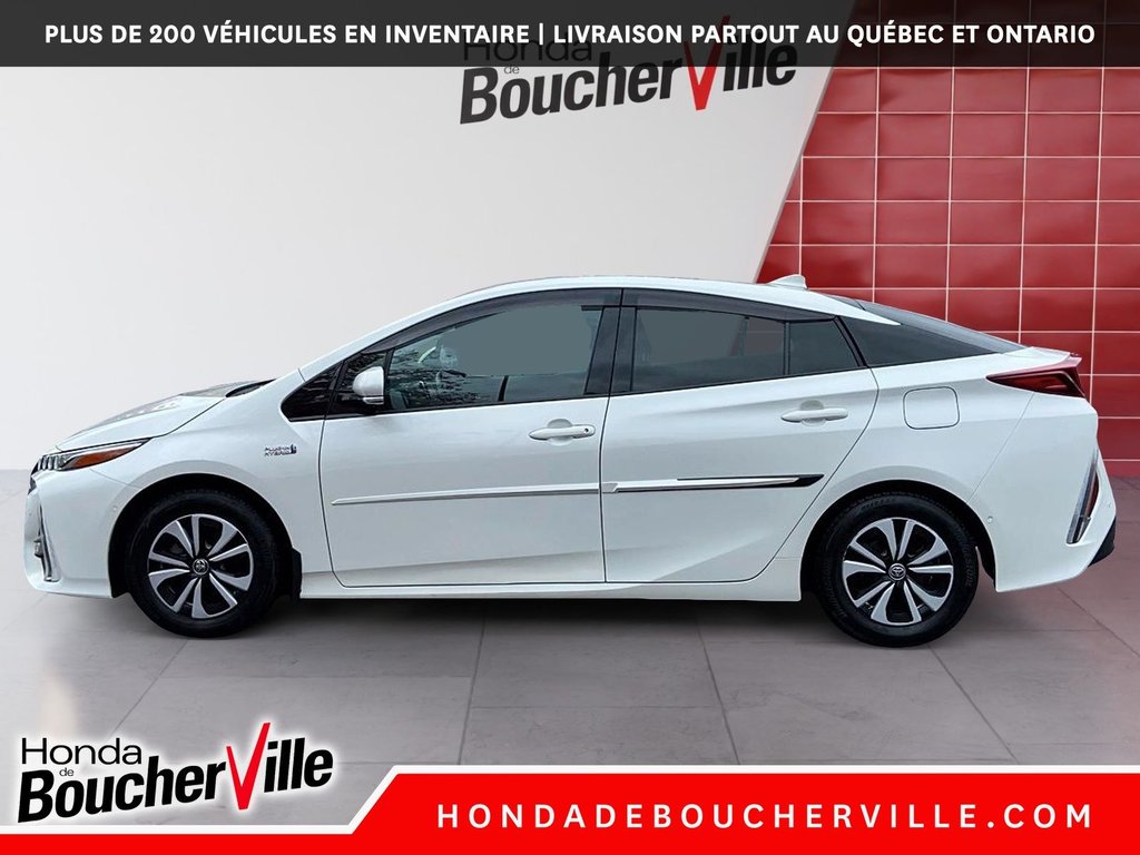 Toyota PRIUS PRIME Upgrade 2018 à Terrebonne, Québec - 13 - w1024h768px