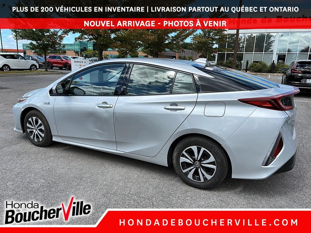2020 Toyota PRIUS PRIME Base in Terrebonne, Quebec - 7 - w1024h768px