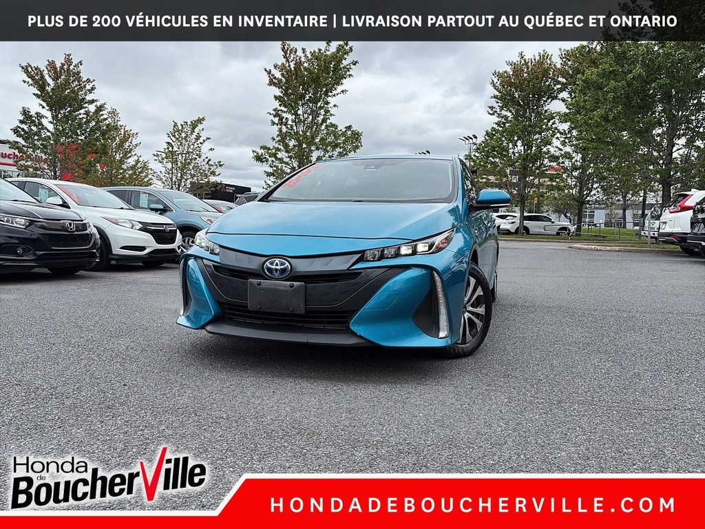 2020 Toyota Prius Prime BASE in Terrebonne, Quebec - 2 - w1024h768px
