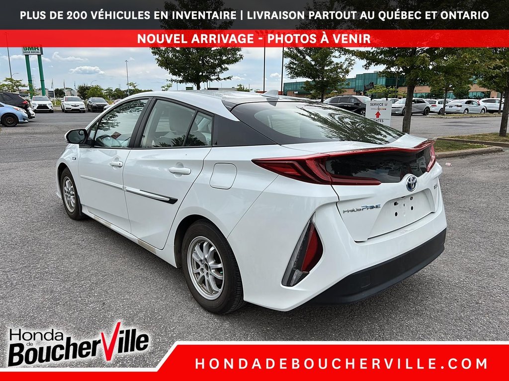 2021 Toyota PRIUS PRIME UPGRADE in Terrebonne, Quebec - 9 - w1024h768px