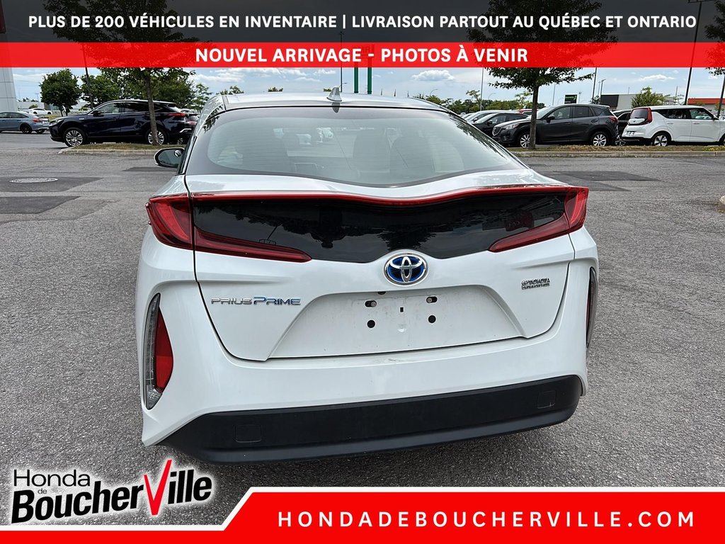 2021 Toyota PRIUS PRIME UPGRADE in Terrebonne, Quebec - 11 - w1024h768px