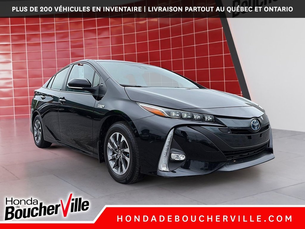 2022 Toyota Prius Prime UPGRADED in Terrebonne, Quebec - 11 - w1024h768px