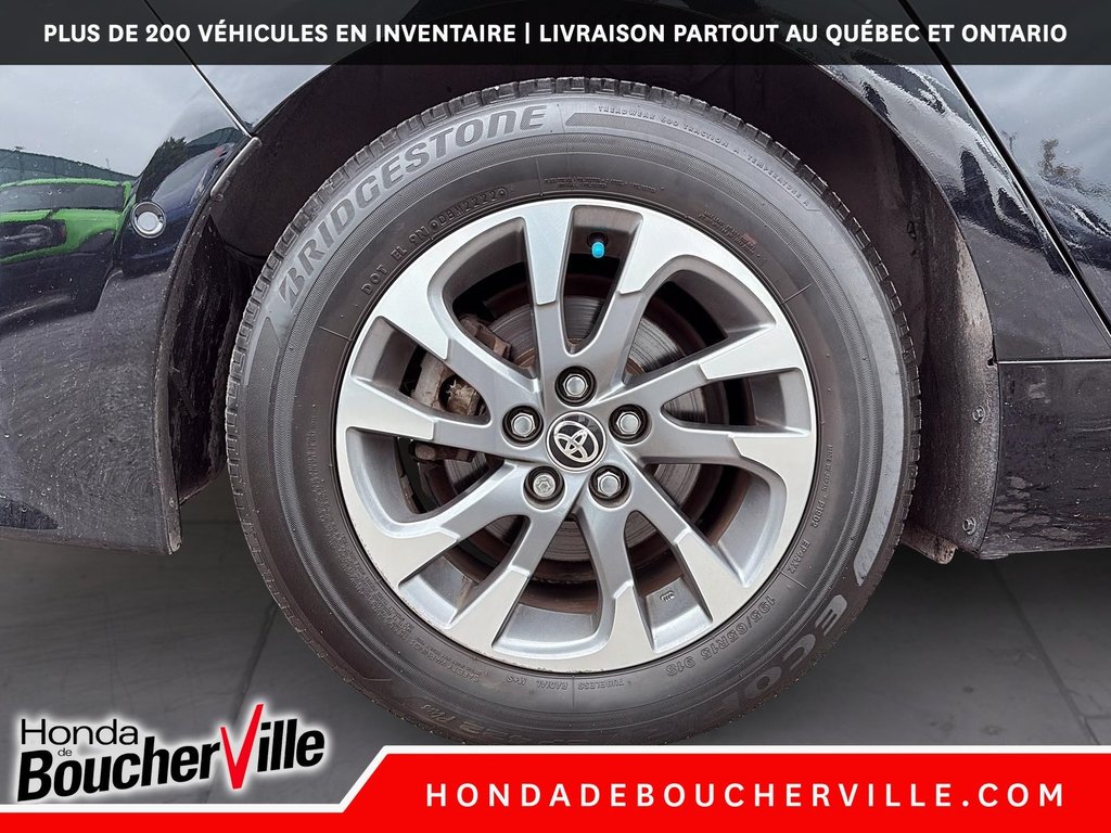 2022 Toyota Prius Prime UPGRADED in Terrebonne, Quebec - 15 - w1024h768px