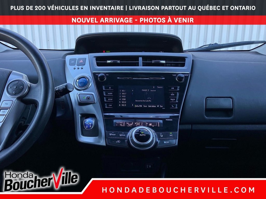 2016 Toyota Prius v in Terrebonne, Quebec - 23 - w1024h768px