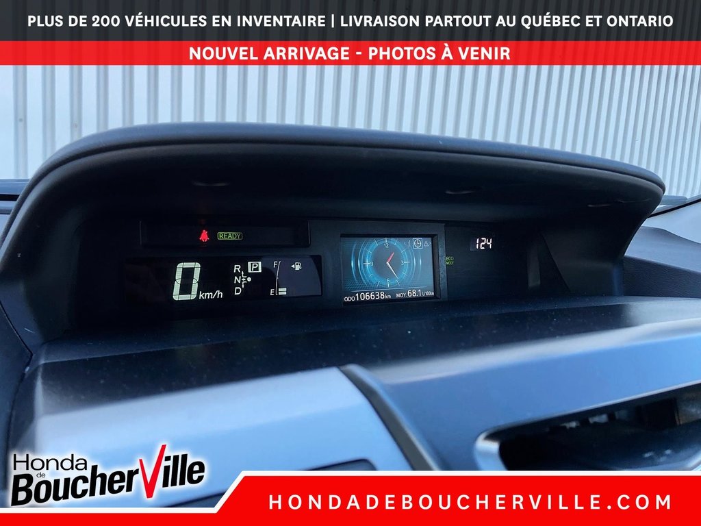 2016 Toyota Prius v in Terrebonne, Quebec - 19 - w1024h768px