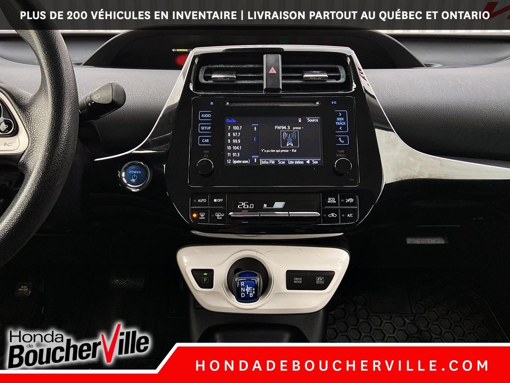 2016 Toyota Prius in Terrebonne, Quebec - 23 - w1024h768px