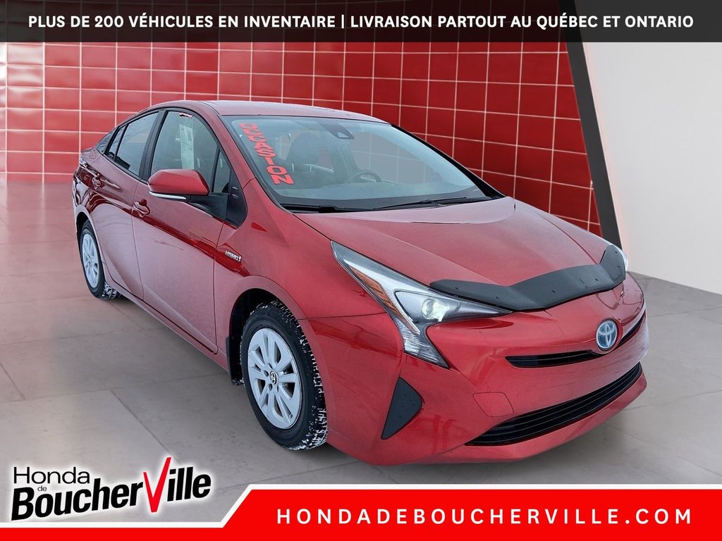 2016 Toyota Prius in Terrebonne, Quebec - 7 - w1024h768px