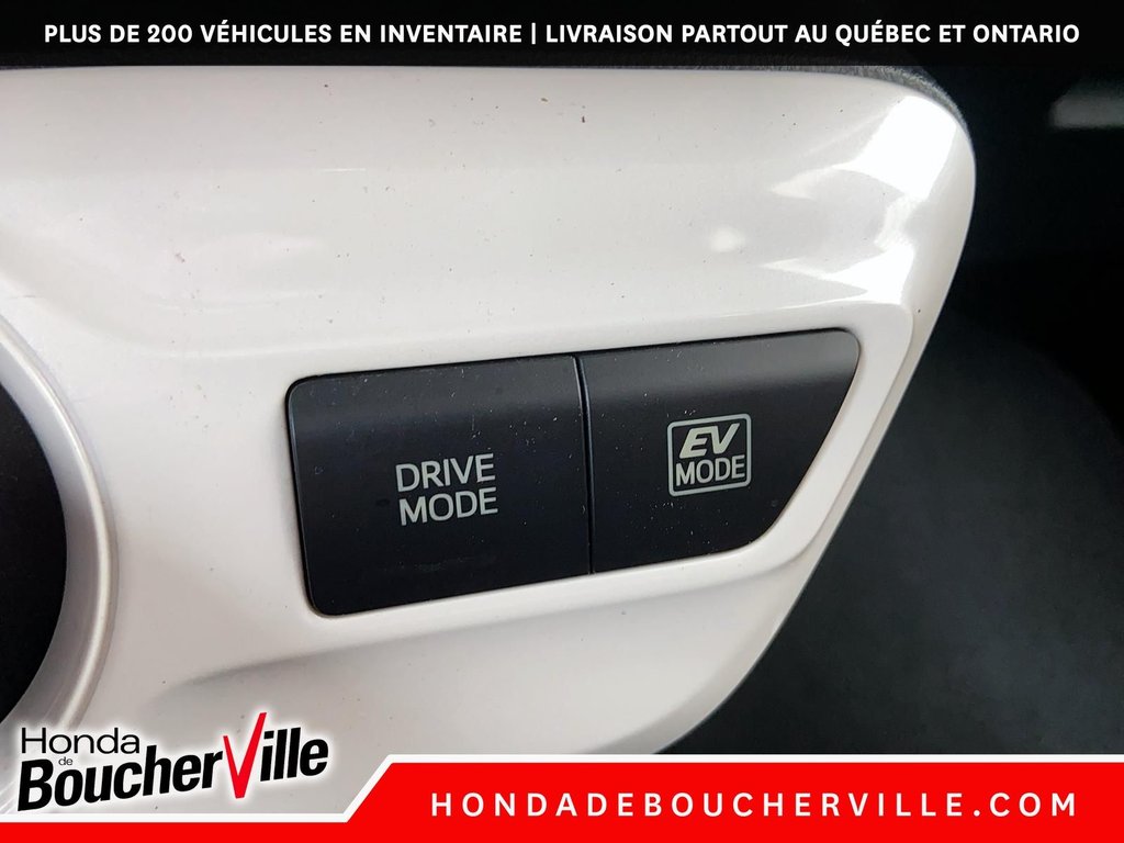 Toyota Prius BASE 2016 à Terrebonne, Québec - 26 - w1024h768px