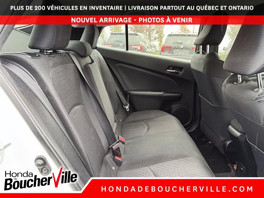 2017 Toyota Prius in Terrebonne, Quebec - 26 - w1024h768px