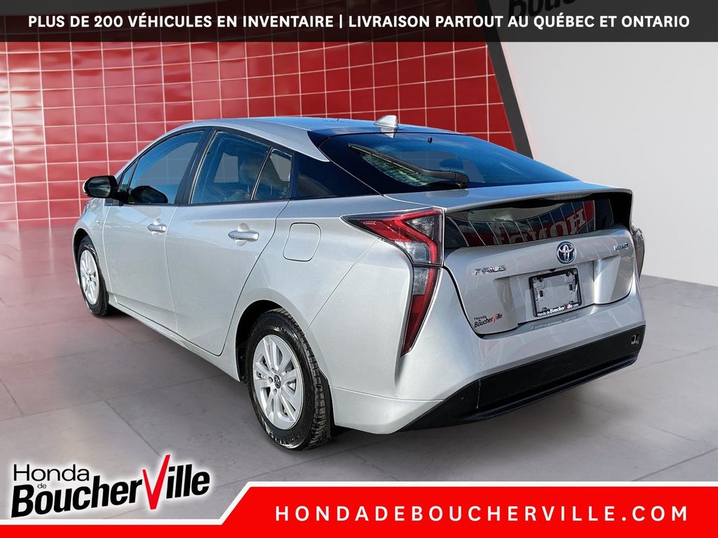 2018 Toyota Prius in Terrebonne, Quebec - 11 - w1024h768px